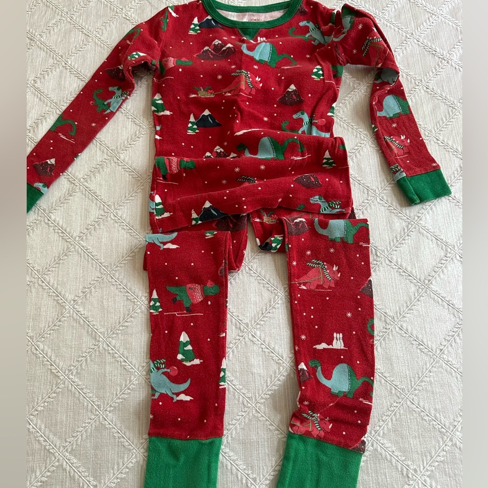 Target Christmas dinosaur pajamas boys